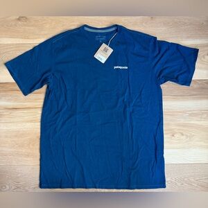 Patagonia Men's P-6 Mission Organic T Shirt - 37529 - Size M - NWT
